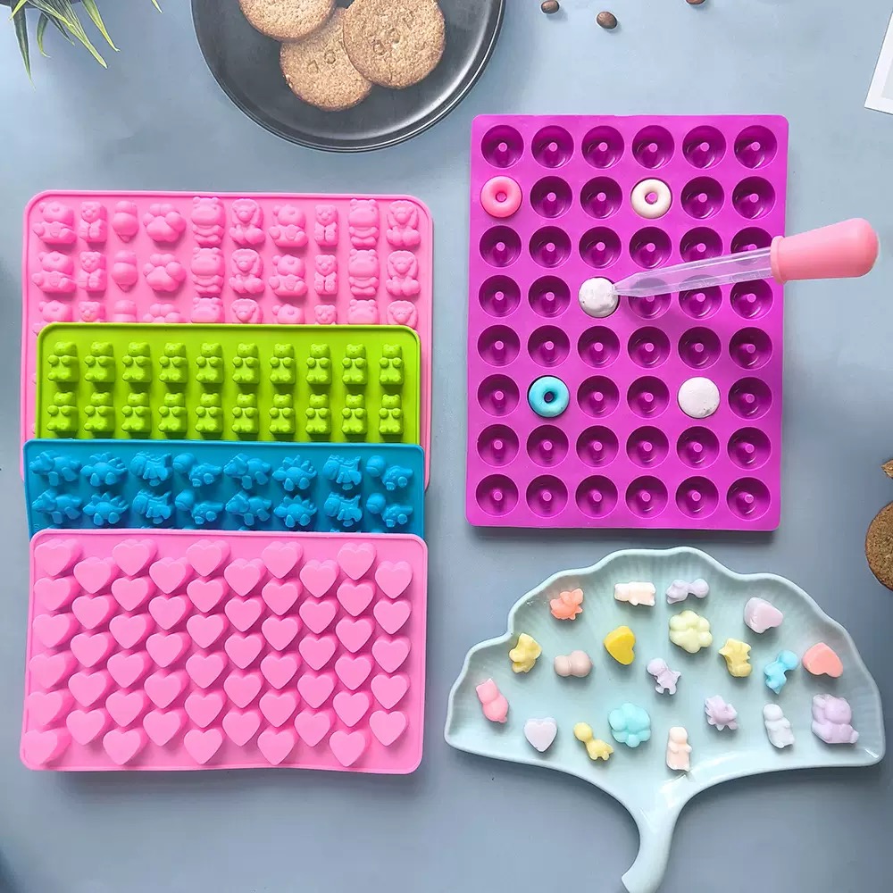 7個入りキャンディシリコンモールドと2個のドロッパーセット、 - Kitchen Baking Tray Set のレビューと価格