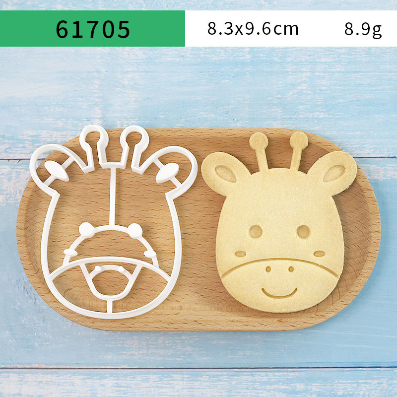 4個入り動物型クッキーカッターセット 3Dキュートなライオン - Kitchen Baking Products のレビューと価格