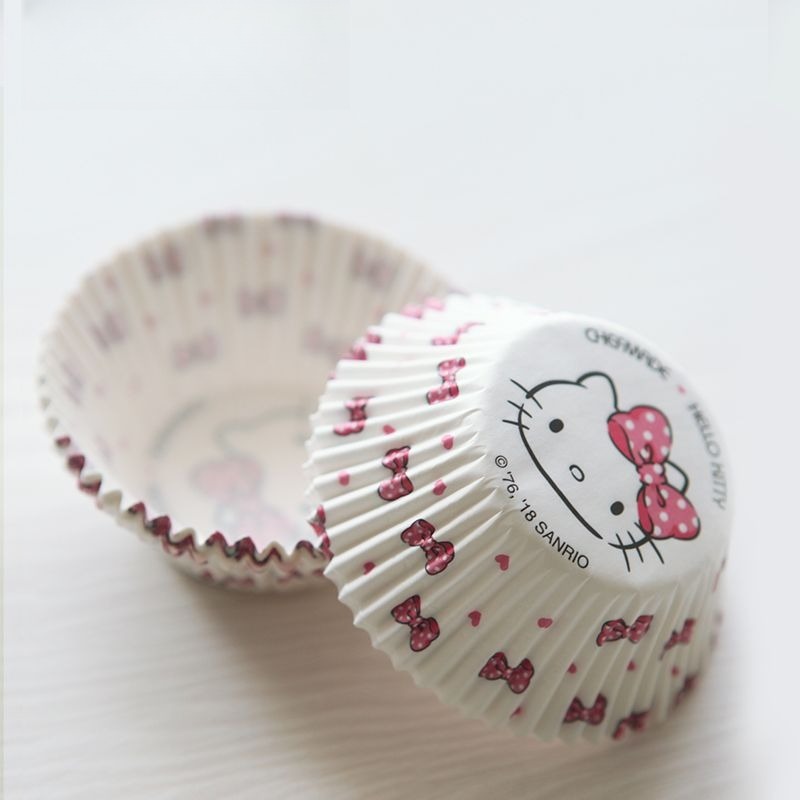 ハローキティプリントカップケーキライナー かわいい漫画柄ベー - Kitchen Baking Paper のレビューと価格